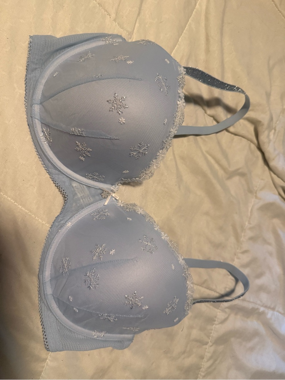 Victoria's Secret Light Blue Snowflake Embroidered T-Shirt Bra